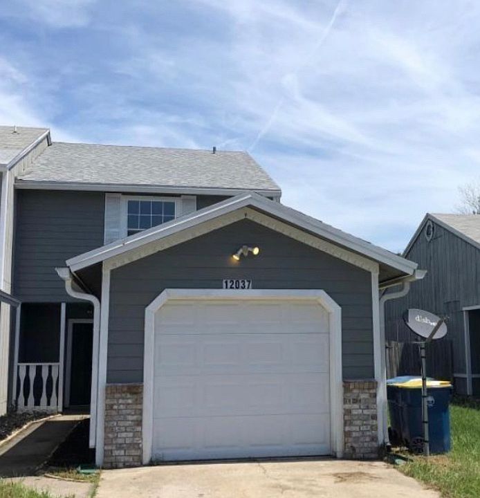 1st image of 12037 Candlewyck Ln