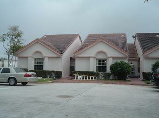 9854 NW 35th St, Coral Springs, FL 33065