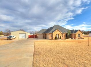 22755 Cterling Dr, Kingfisher, OK 73750