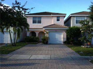 9224 NW 55th St, Sunrise, FL 33351