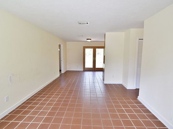 4th image of 80 Cross Creek Pl