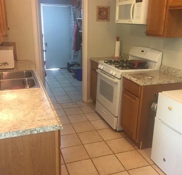 430 E Mally Blvd — Photo 35