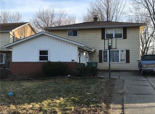 14050 Summit Ave, Maple Heights, OH 44137