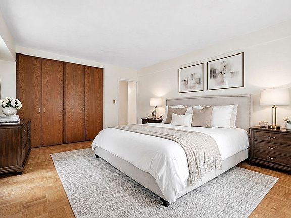 5th image of 225 Adams St APT 1H