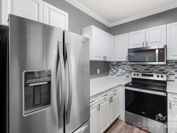 6359 Mallard View Ln