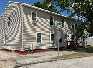 2 Oak St, Auburn, ME 04210