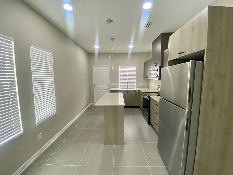 5601 Puffin Ave #1 — Photo 3