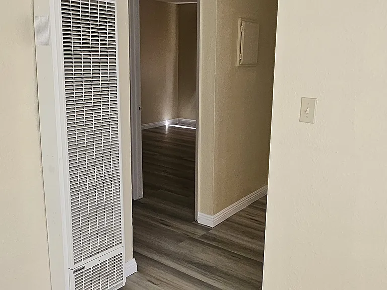Villa Del Sol Apartments — Photo 24