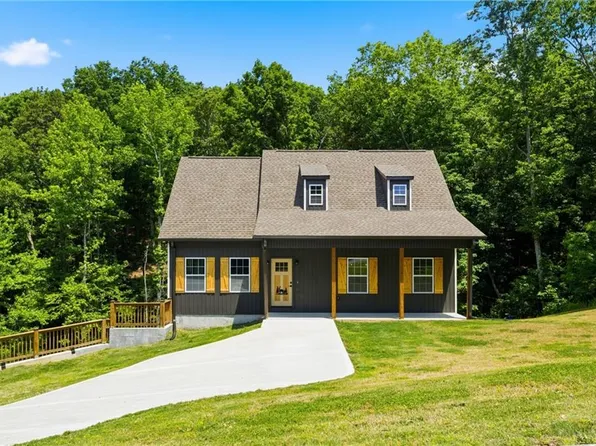 357 Orchard Way, Calhoun, GA 30701