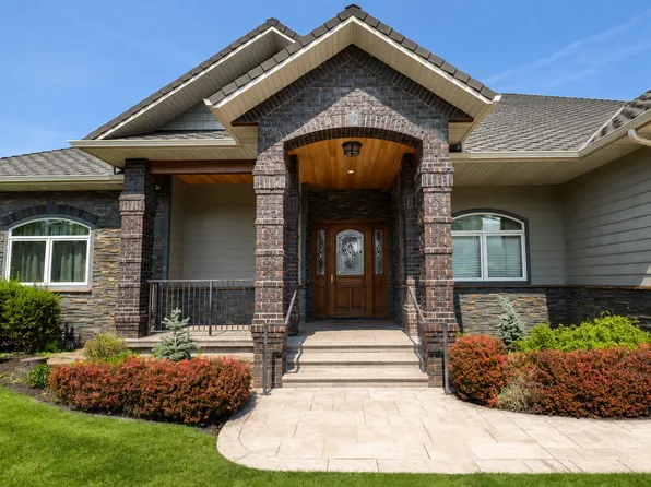 121 Ridge Dr, La Grande, OR 97850