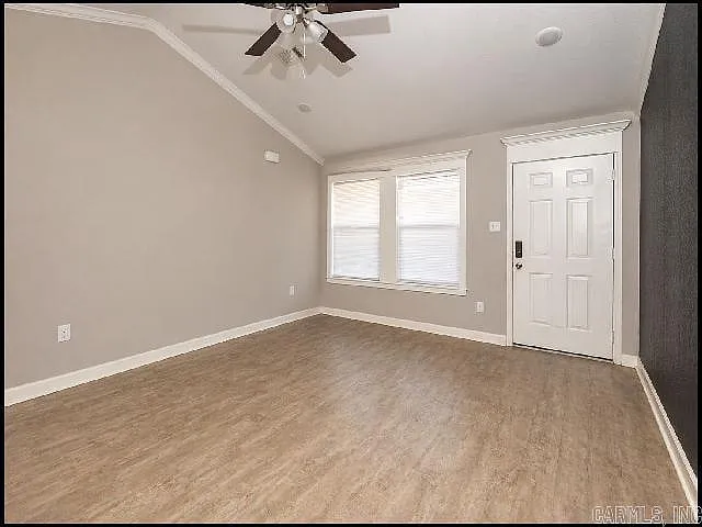 209 Sparrow Rd — Photo 5
