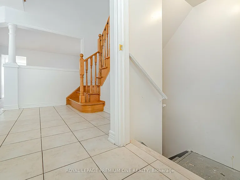 48 Devonwood Dr — Photo 41