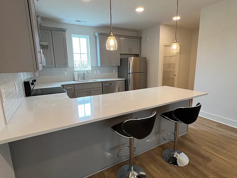 700 N Dupont Ave #312B — Photo 10