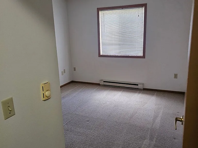 475 Linden Dr #501 — Photo 5