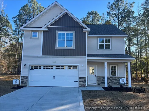3806 Hatteras Dr, Eastover, NC 28312