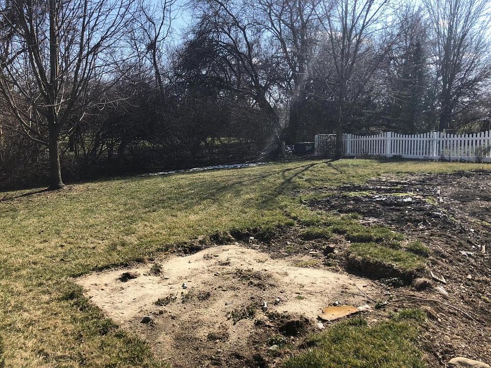 2nd image of 3247 Nathan Ct