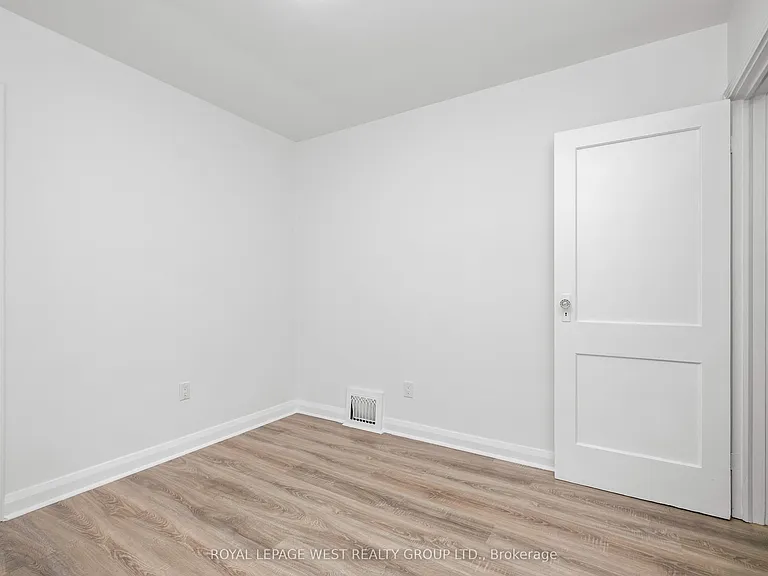 24 Barker Ave — Photo 30