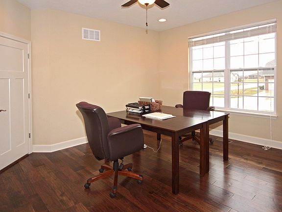 4th image of 5278 Breccia Dr