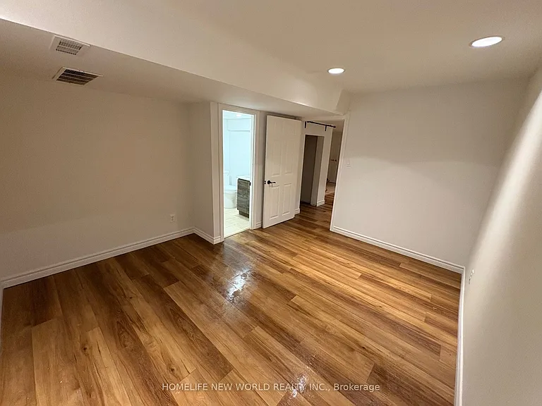 41 Majestic Dr #BASEMENT — Photo 22
