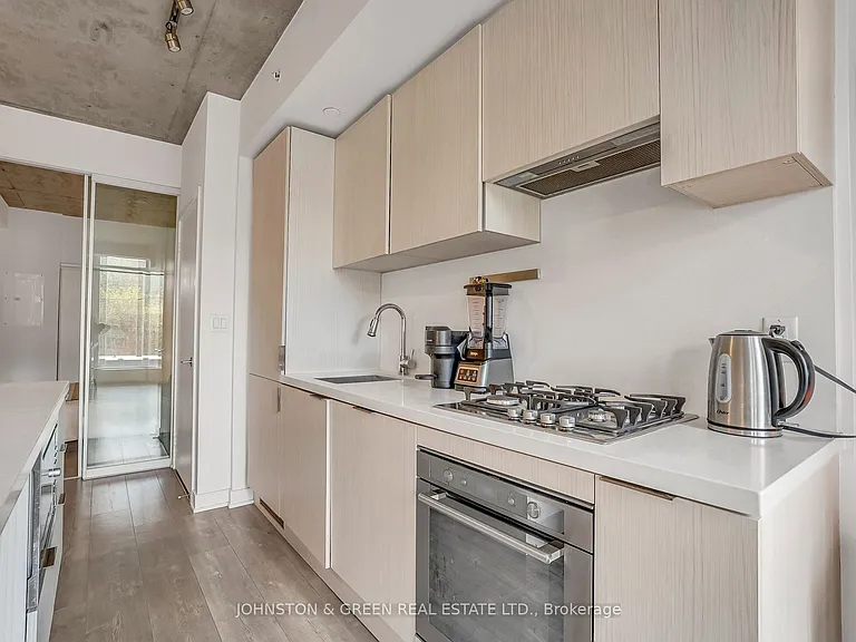 109 Ossington Ave #207 — Photo 6