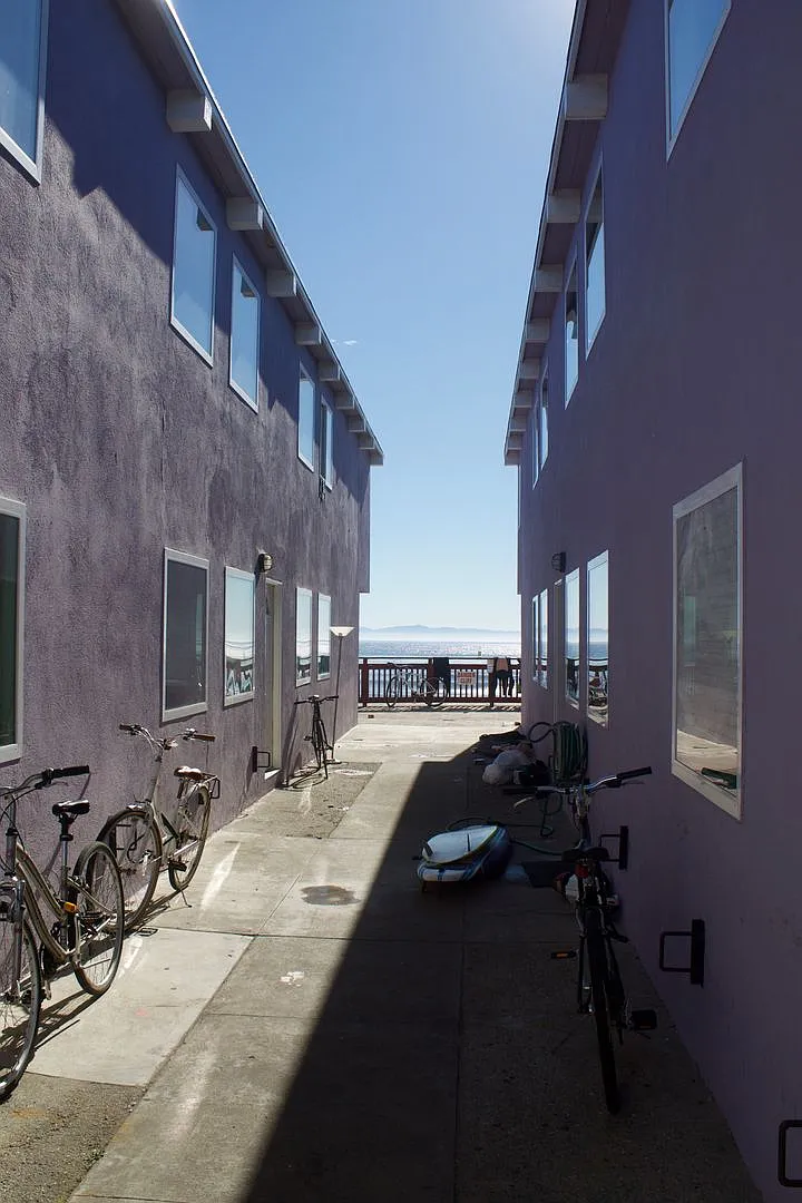 6743 Del Playa — Photo 3