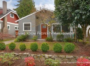 3392 SE Tibbetts St, Portland, OR 97202