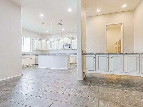 5th image of 22345 S 227th Way