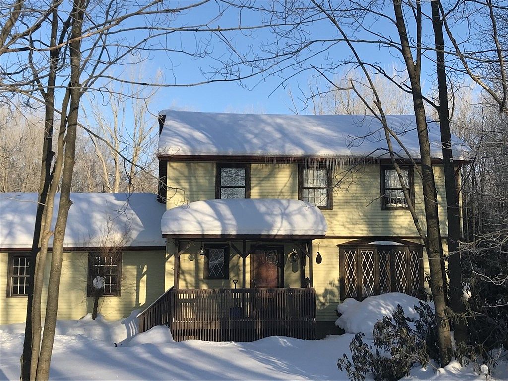 9023 Lake Pleasant Rd, Erie, PA 16509 Zillow