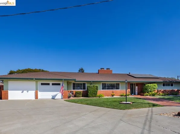 22 Campbell Ct, Pittsburg, CA 94565
