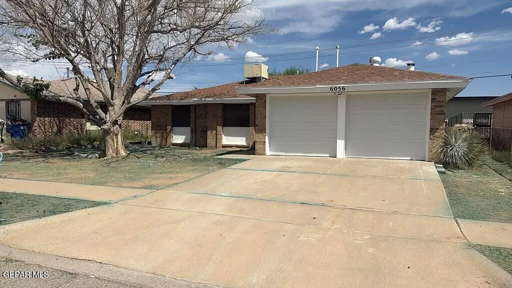3 bed, 2.0 bath, 1200 sqft, $1,550 — Photo 1