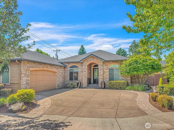 1410 SE Columbia Crest Court, Vancouver, WA 98664