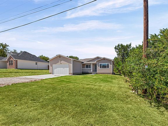 5th image of 5908 Collins Ct