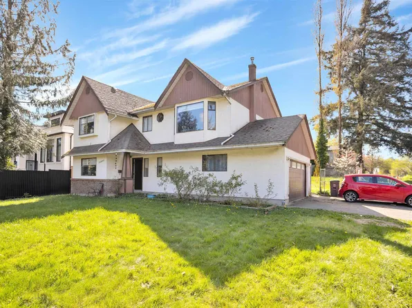 10895 143rd St, Surrey, BC V3R 3M1