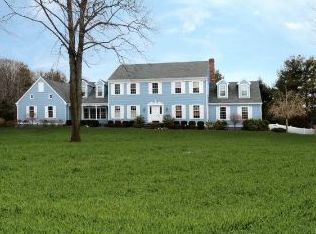 472 Hoyt Farm Rd, New Canaan, CT 06840