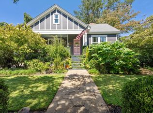 19 E Augusta Pl, Greenville, SC 29605