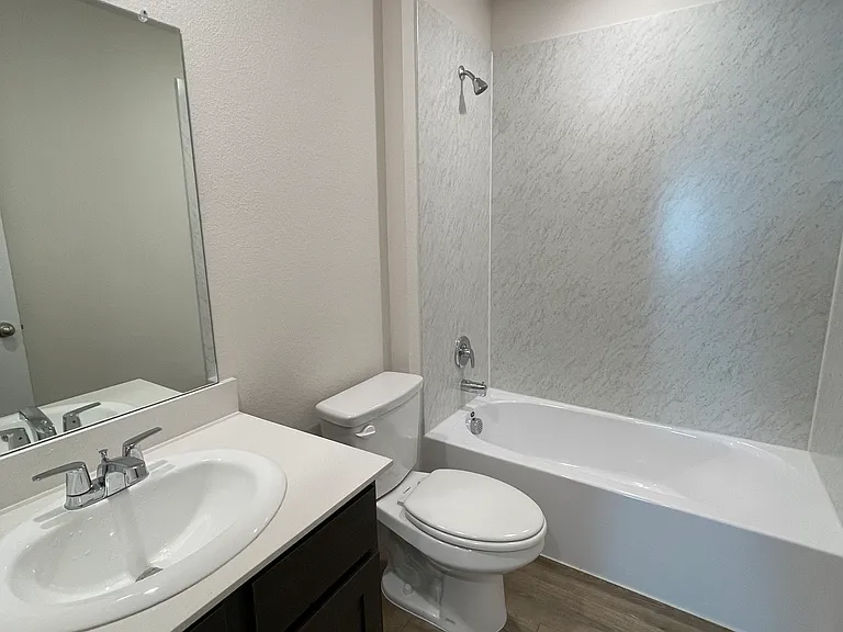 744 Sweet Pea Dr — Photo 18