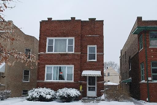 1st image of 4515 W Wrightwood Ave