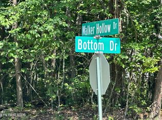 Walker Hollow Dr, Monterey, TN 38574