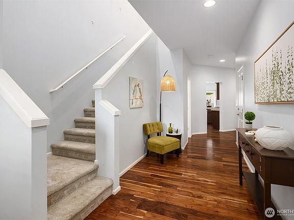 5th image of 4119 167th Place SE