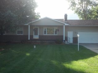 1418 S Vassar Rd, Burton, MI 48519