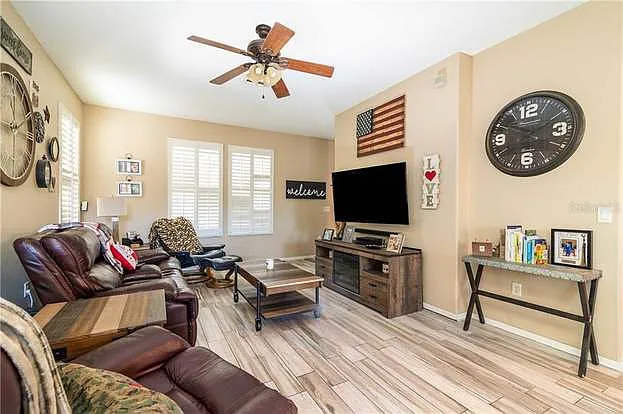 3212 Town Ave — Photo 69