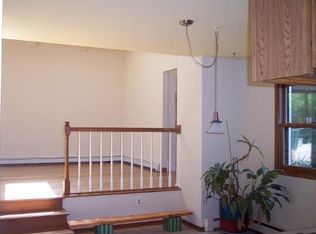 N7W31943 Cobblestone Ct, Delafield, WI 53018