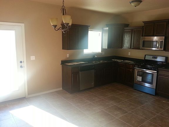 3rd image of 632 Angela Ln