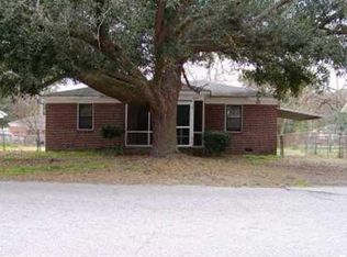 2804 4th St, Beaufort, SC 29902