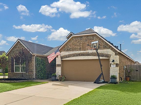2nd image of 326 Ralston Ranch Ct