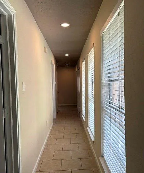 16030 Blackhawk Blvd — Photo 5
