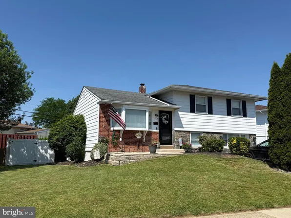 1123 Wynnbrook Rd, Secane, PA 19018