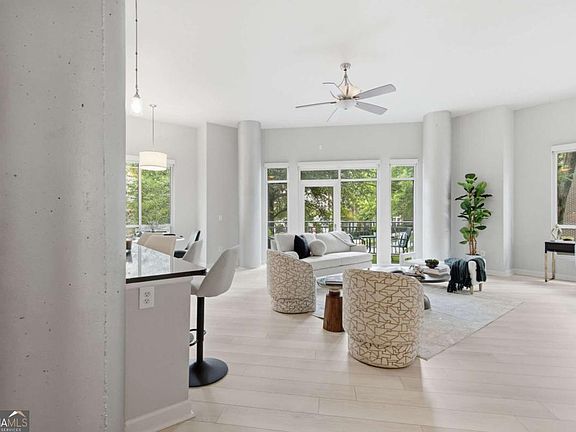 4th image of 711 Cosmopolitan Dr NE #107