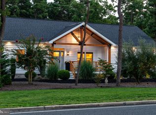 318 Frog Pond Rd, Little Egg Harbor, NJ 08087