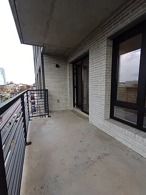 Rented by City Vista Inc | media 55